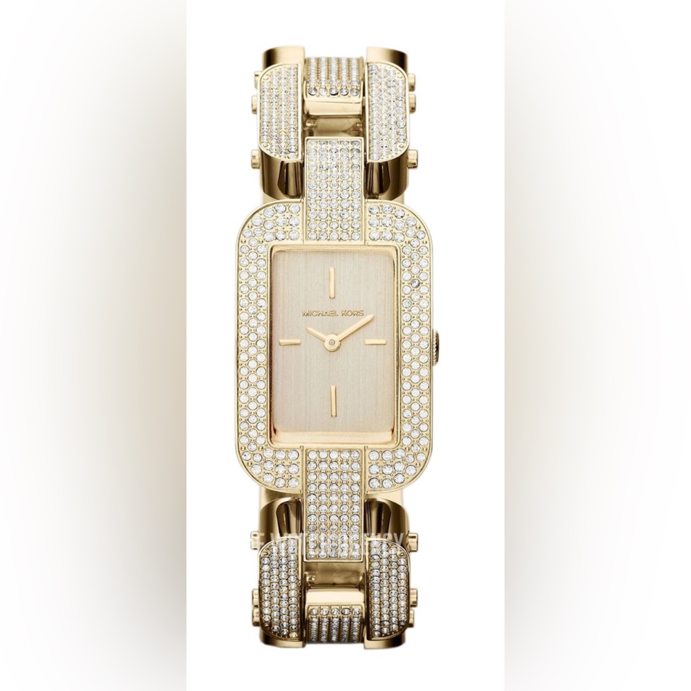Michael Kors
Champagne colored/Gold toned steel Ø24 mm